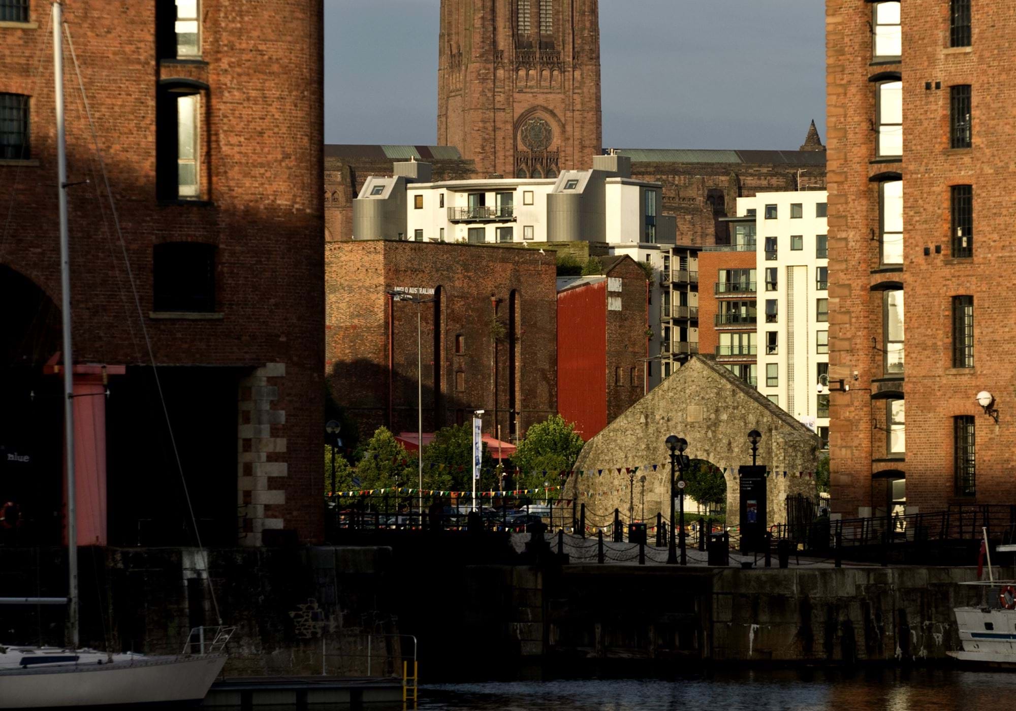 Waterfront buildings: Liverpool | Cove