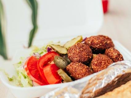 The Hague: Falafel en Hummus | Serviced Apartments, Cove