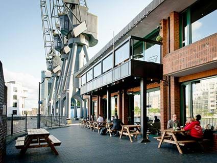 Pepper Saint Ontiod: Canary Wharf Neighbourhood, London | Serviced Apartments, Cove